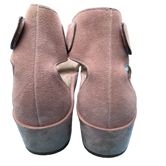 Naked Feet “Renzi” Women’s Blush Suede Wedge Comfort Sandals 9M - Picture 3 of 12